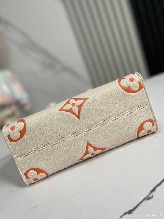 VUITTON PM LOUIS ONTHEGO 0801